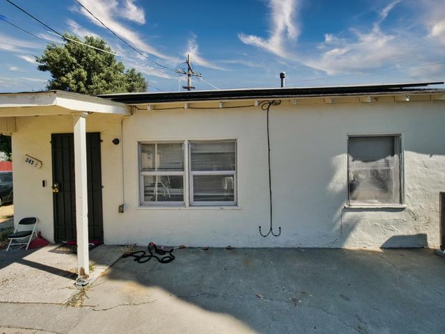 2381 Gibson St, Sacramento, CA 95815