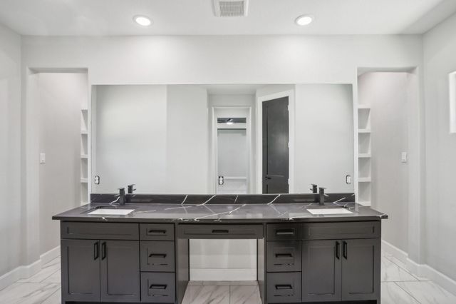843 Road 660, Dayton, TX 77535
