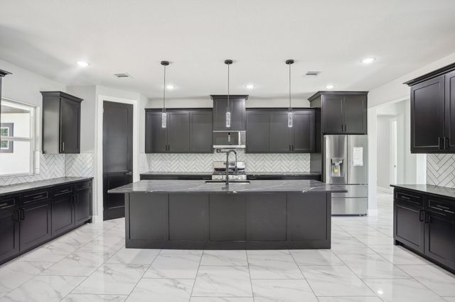 843 Road 660, Dayton, TX 77535