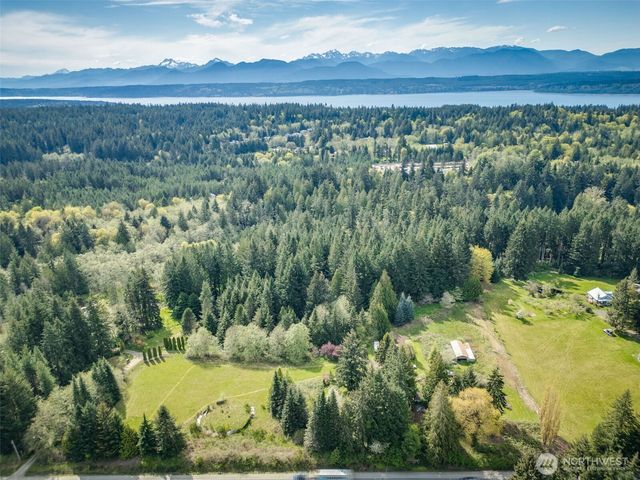 234 NW 2 Crane Lane, Poulsbo, WA 98370