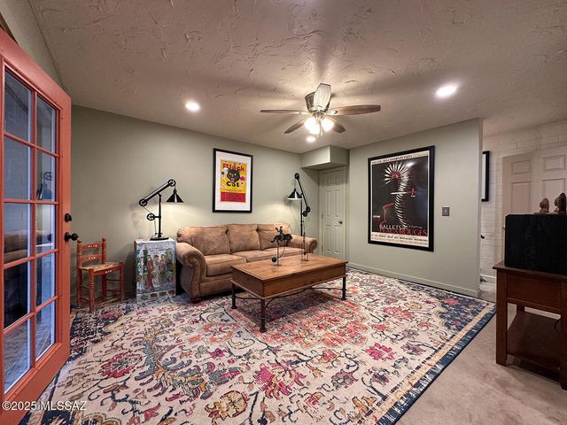 1735 S Jones Blvd Apt J14, Tucson, AZ 85713