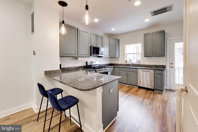 4550 LONGFELLOW ST, Hyattsville, MD 20781