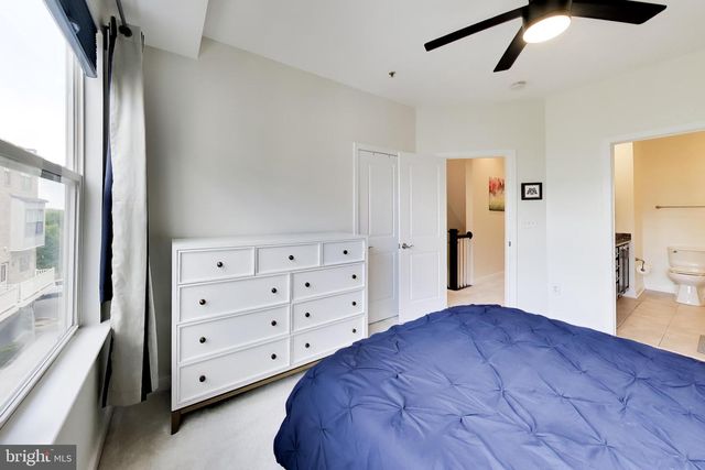 4550 LONGFELLOW ST, Hyattsville, MD 20781