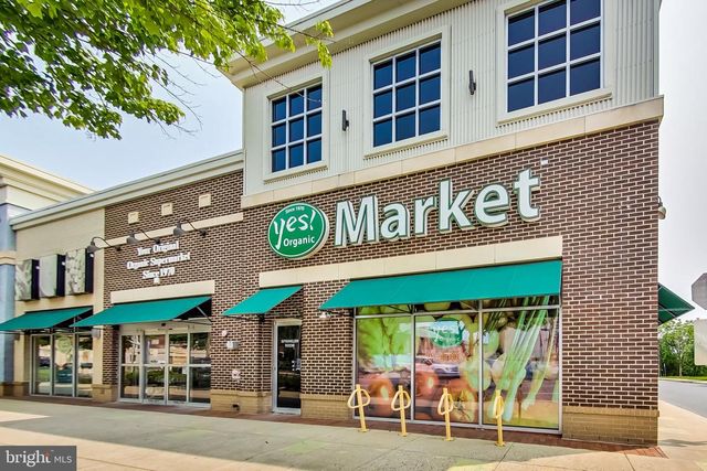 4550 LONGFELLOW ST, Hyattsville, MD 20781
