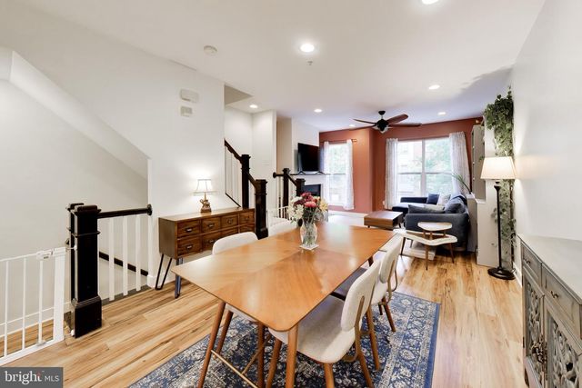4550 LONGFELLOW ST, Hyattsville, MD 20781