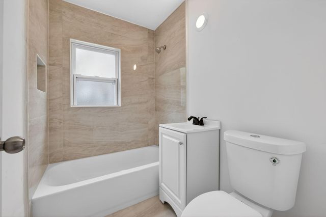 405 N 22nd Street, Fort Pierce, FL 34950