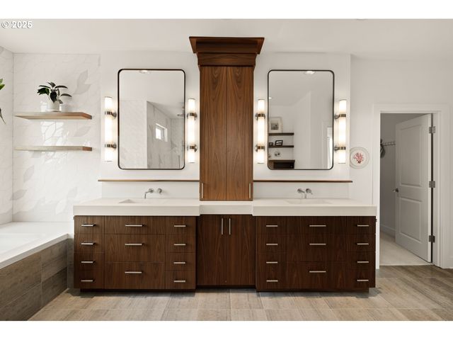 9309 Nw Murdock, Portland, OR 97229