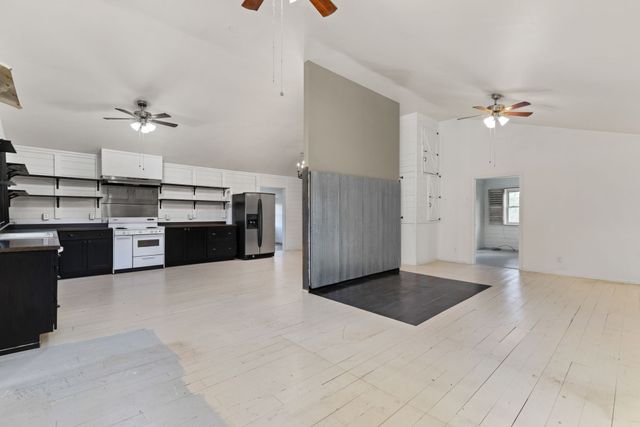 9680 Buttermilk Ridge Rd, Lawrenceburg, TN 38464