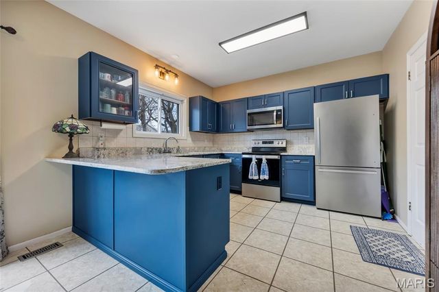 1113 Athena Way, St Peters, MO 63376