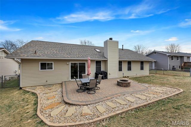 1113 Athena Way, St Peters, MO 63376