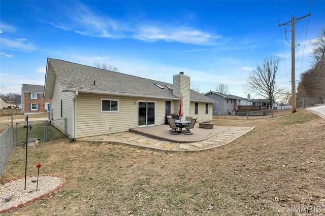 1113 Athena Way, St Peters, MO 63376