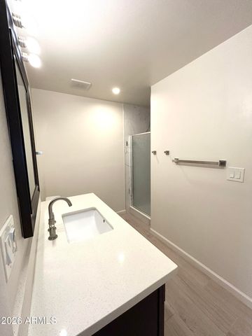 1533 W 7TH Street, Tempe, AZ 85281