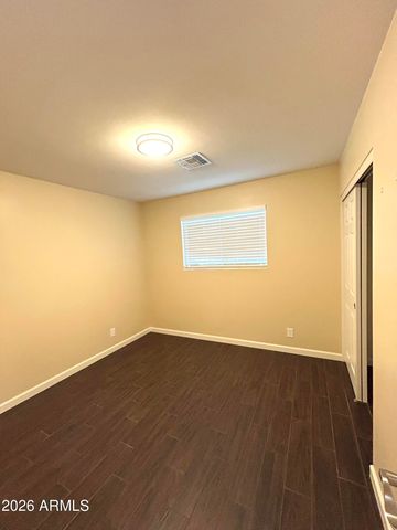1533 W 7TH Street, Tempe, AZ 85281