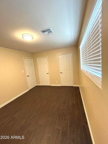 1533 W 7TH Street, Tempe, AZ 85281