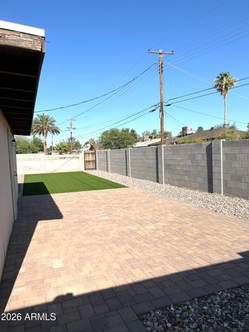 1533 W 7TH Street, Tempe, AZ 85281