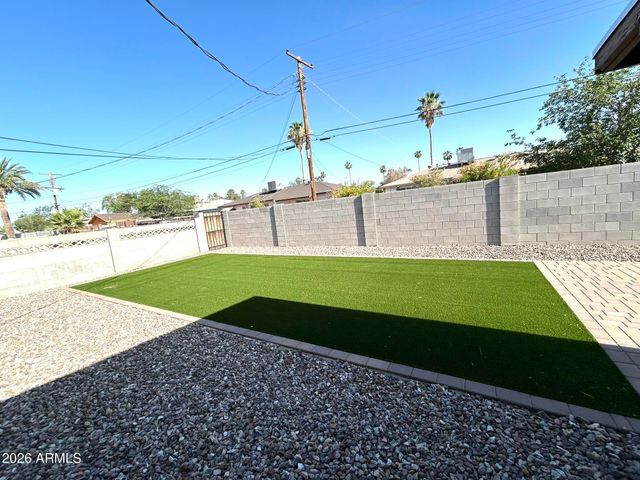 1533 W 7TH Street, Tempe, AZ 85281