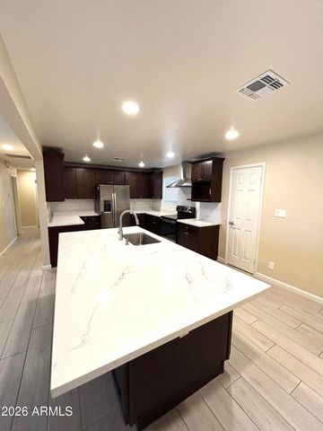 1533 W 7TH Street, Tempe, AZ 85281