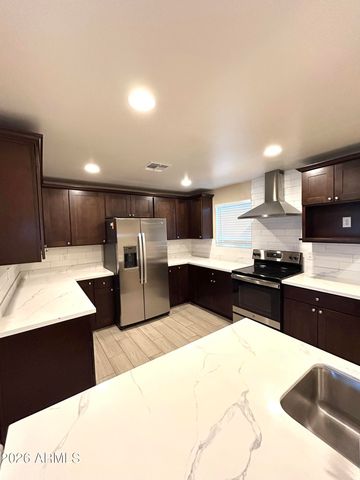 1533 W 7TH Street, Tempe, AZ 85281