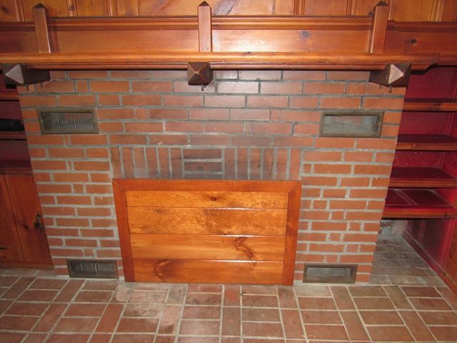 30 Taft Ave, Mendon, MA 01756