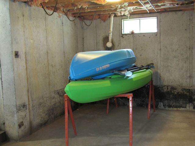 30 Taft Ave, Mendon, MA 01756