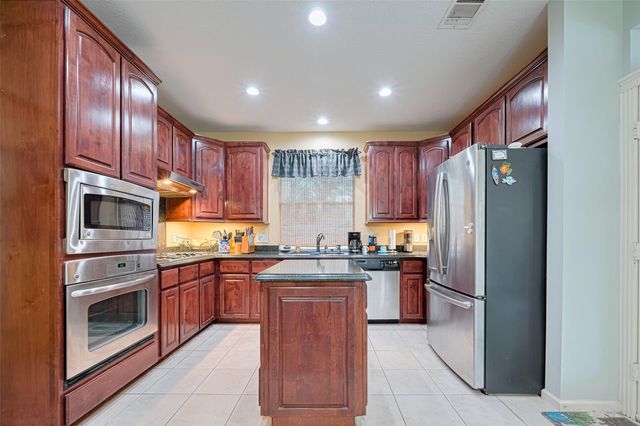 4406 Plantation Creek Drive, Missouri City, TX 77459