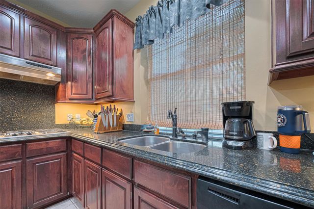 4406 Plantation Creek Drive, Missouri City, TX 77459