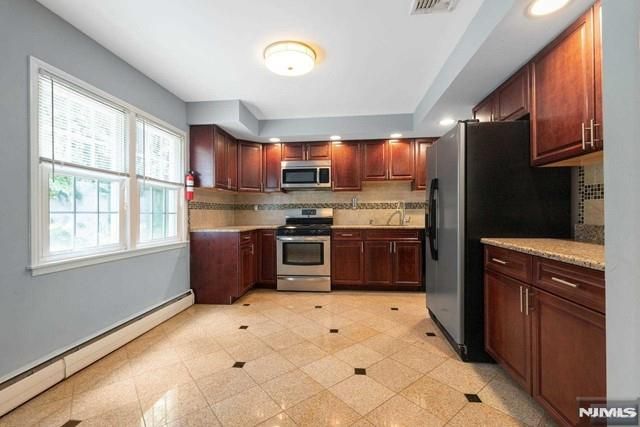 68 Briarwood Avenue, Norwood, NJ 07648