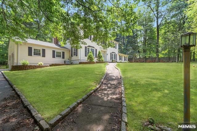 68 Briarwood Avenue, Norwood, NJ 07648