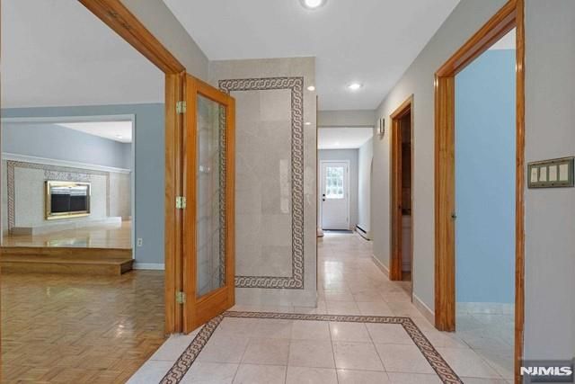 68 Briarwood Avenue, Norwood, NJ 07648