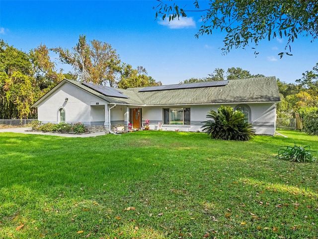 18 WESTON ROAD, Leesburg, FL 34748