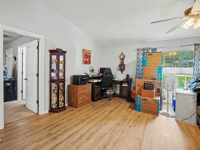 18 WESTON ROAD, Leesburg, FL 34748