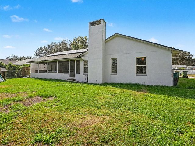 18 WESTON ROAD, Leesburg, FL 34748