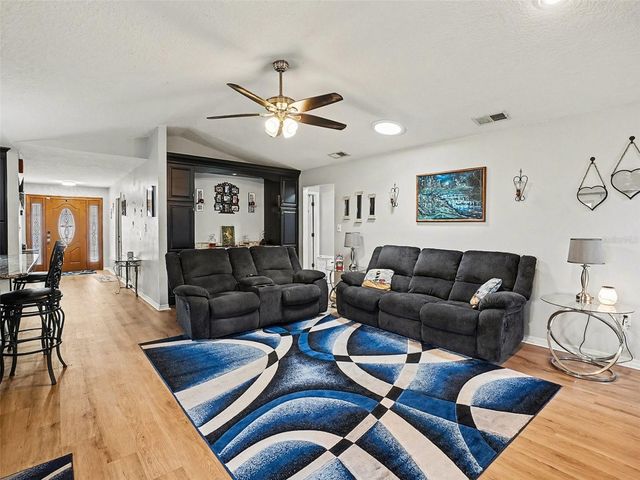 18 WESTON ROAD, Leesburg, FL 34748