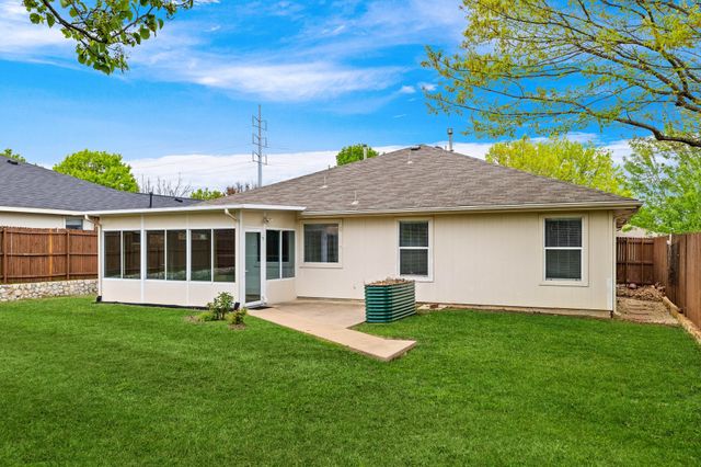 2301 Glenhaven Drive, Mckinney, TX 75071