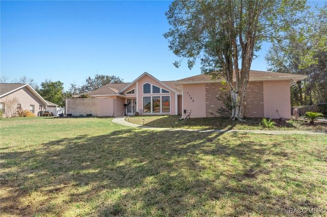 1105 N Mediterranean Way, Inverness, FL 34453