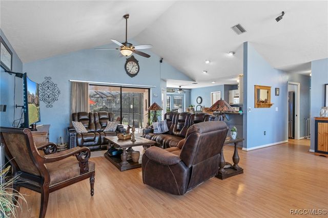 1105 N Mediterranean Way, Inverness, FL 34453