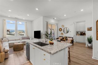 27466 Mercantile Court 303, Valencia, CA 91381
