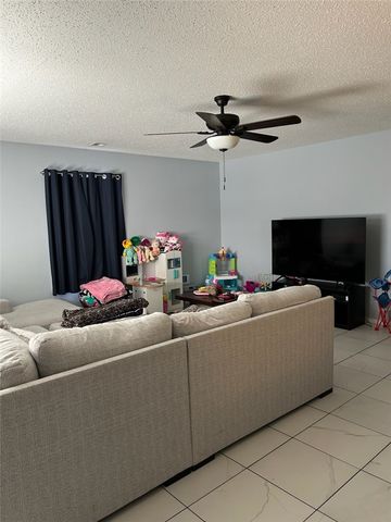 2011 & 2013 S G Street, Rogers, AR 72758