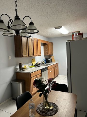 2011 & 2013 S G Street, Rogers, AR 72758