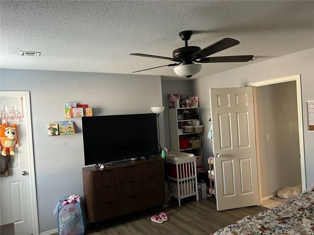 2011 & 2013 S G Street, Rogers, AR 72758