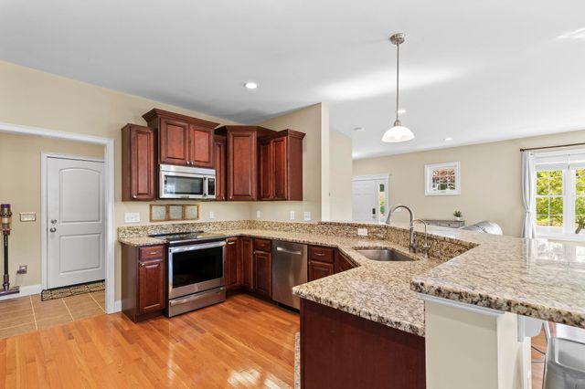 21 Colt Lane, Epping, NH 03042