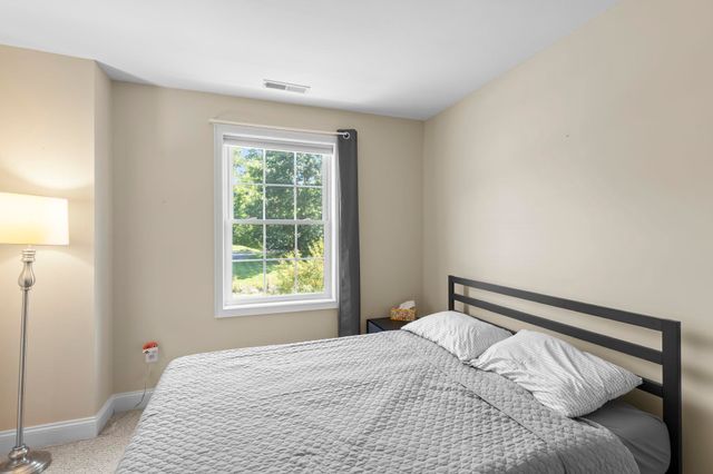21 Colt Lane, Epping, NH 03042