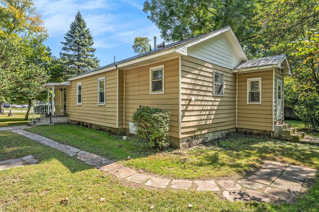 1520 Kennedy Avenue, Schererville, IN 46375