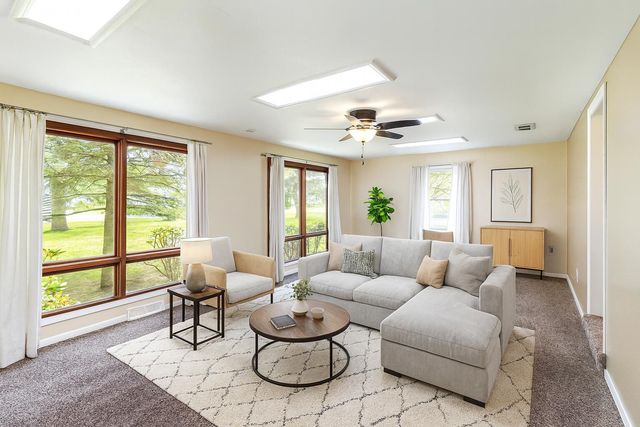 1520 Kennedy Avenue, Schererville, IN 46375