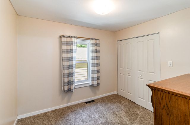 1520 Kennedy Avenue, Schererville, IN 46375