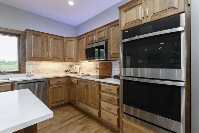 1326 Two Rivers COURT, Mukwonago, WI 53149