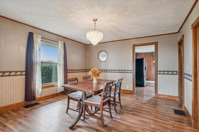 297 Goudy Road, Mt Vernon, IA 52314