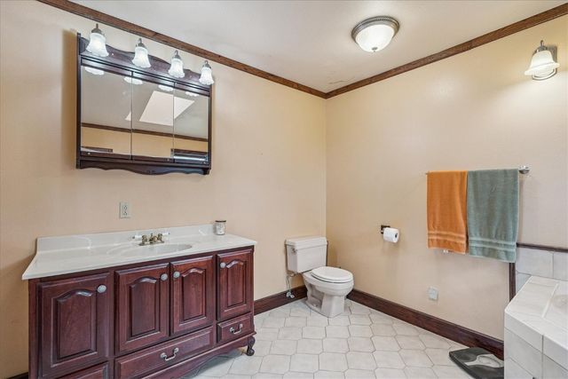 297 Goudy Road, Mt Vernon, IA 52314