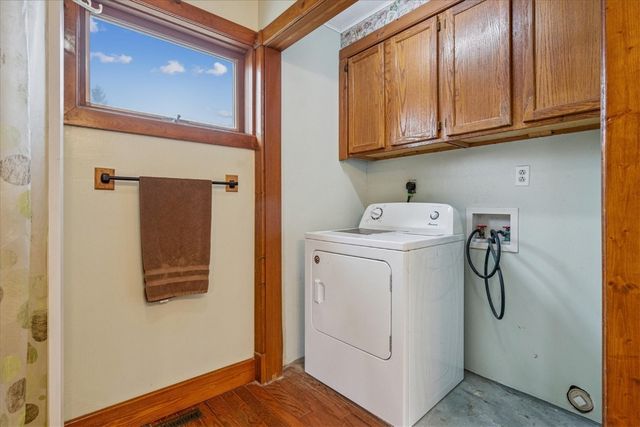 297 Goudy Road, Mt Vernon, IA 52314