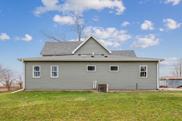 297 Goudy Road, Mt Vernon, IA 52314